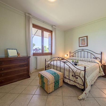 I Mosaici Apartments By Wonderful Italy Σιρμιόνε Εξωτερικό φωτογραφία
