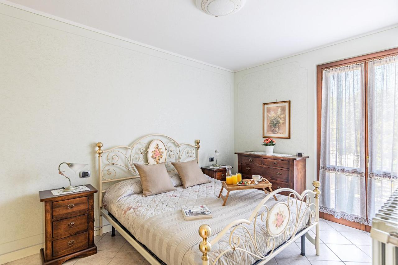 I Mosaici Apartments By Wonderful Italy Σιρμιόνε Εξωτερικό φωτογραφία