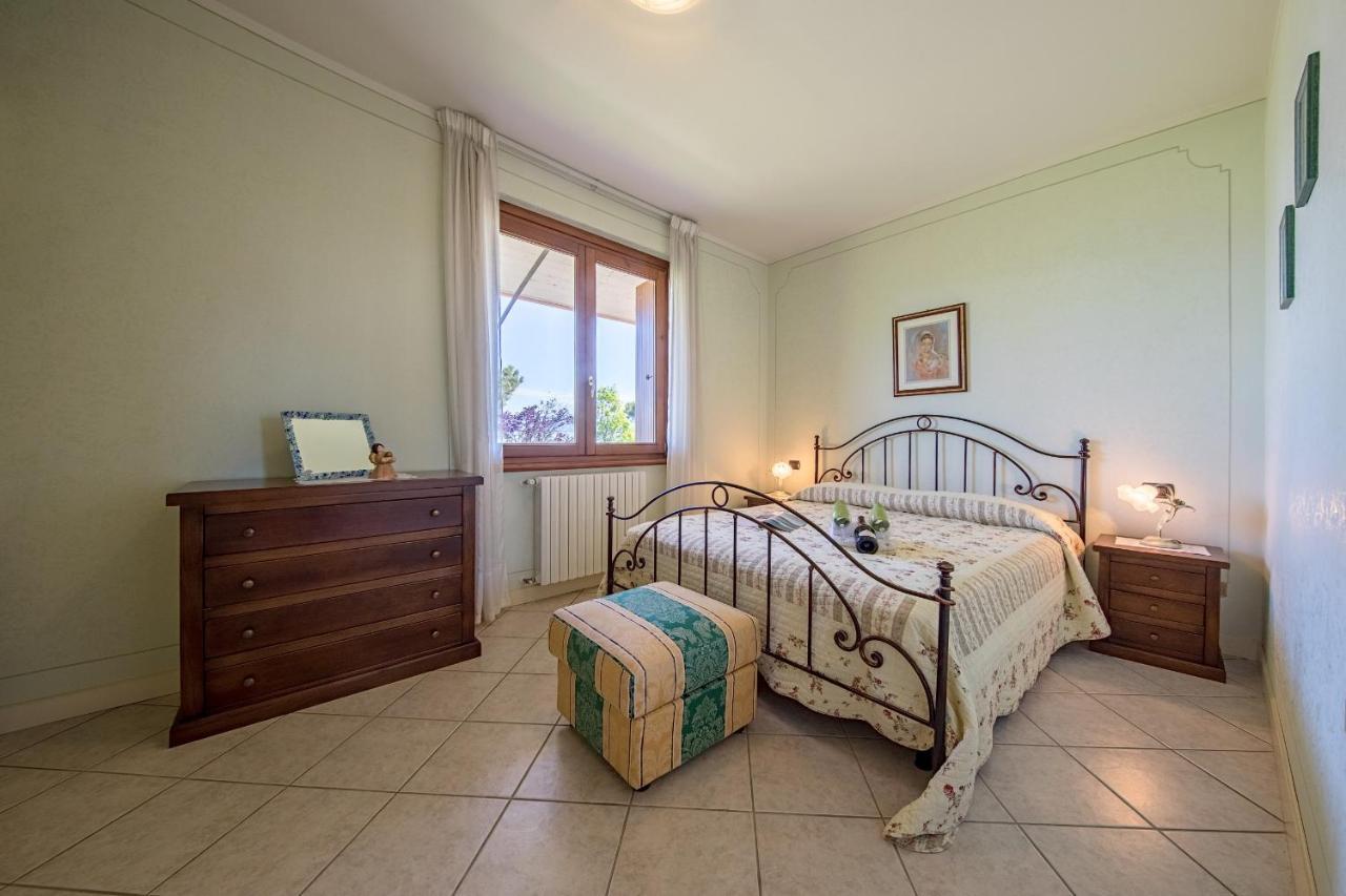 I Mosaici Apartments By Wonderful Italy Σιρμιόνε Εξωτερικό φωτογραφία