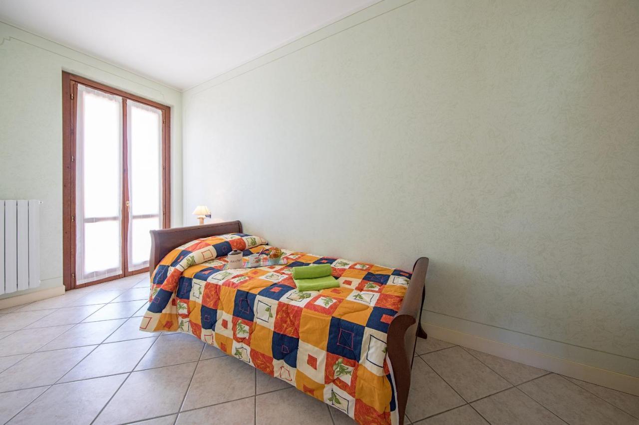 I Mosaici Apartments By Wonderful Italy Σιρμιόνε Εξωτερικό φωτογραφία