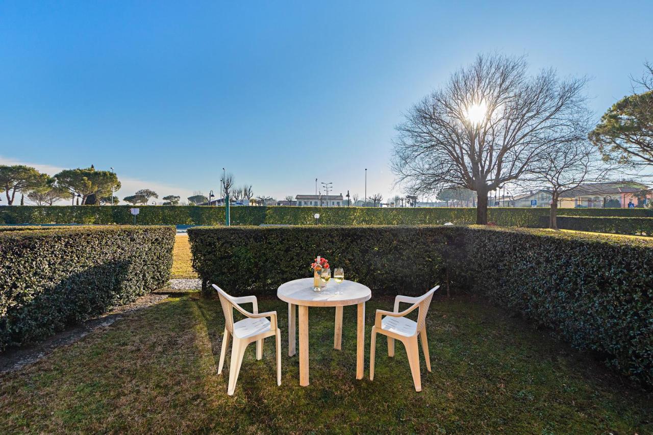 I Mosaici Apartments By Wonderful Italy Σιρμιόνε Εξωτερικό φωτογραφία