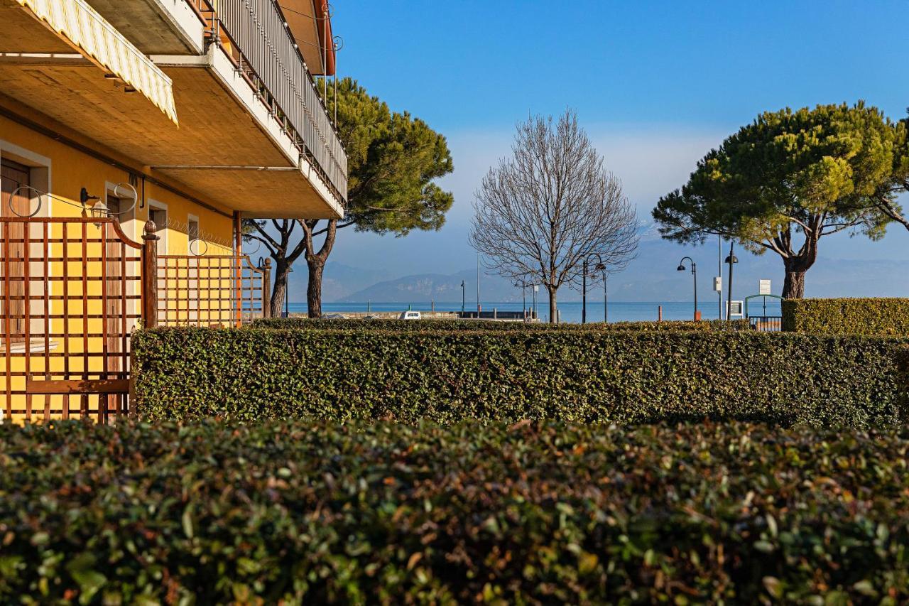 I Mosaici Apartments By Wonderful Italy Σιρμιόνε Εξωτερικό φωτογραφία